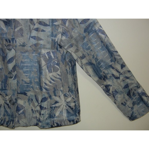 Coldwater Creek Women's Blouse Size Medium Long Sleeve Floral Print Button Down - Picture 2 of 4